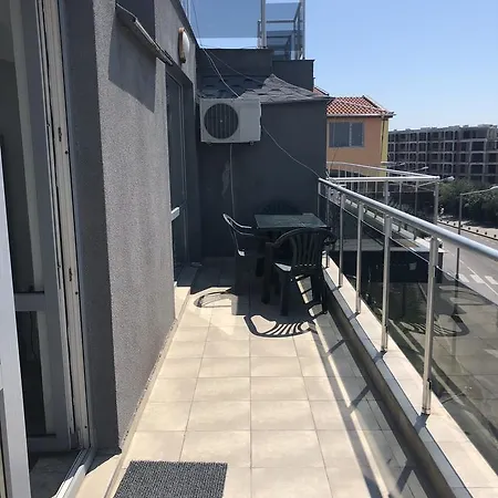 Apartment Cherno *